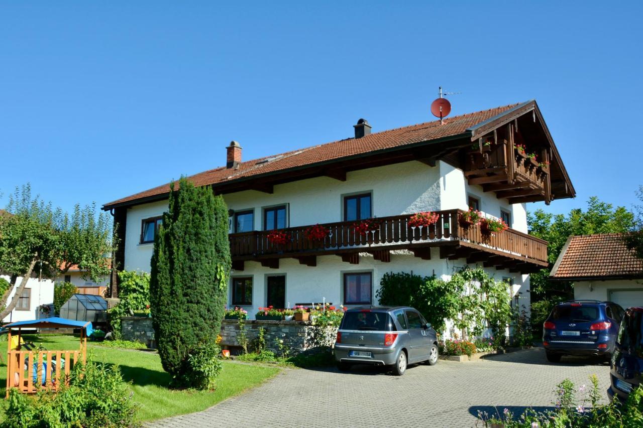 Ferienwohnung Am Chiemsee Юберзе Екстер'єр фото